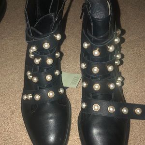 ZARAs brands new Black combat boots with pearls
